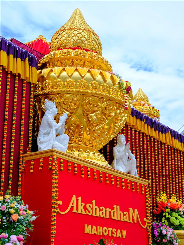 Kalash Pujan Ceremony at the BAPS Swaminarayan Akshardham, NJ