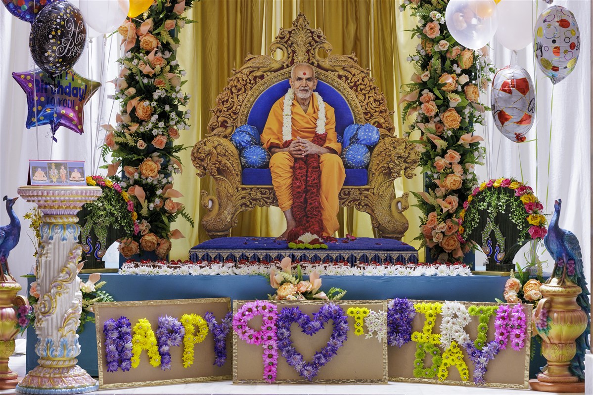 Decorations for the 90th birthday celebration of His Holiness Mahant Swami Maharaj