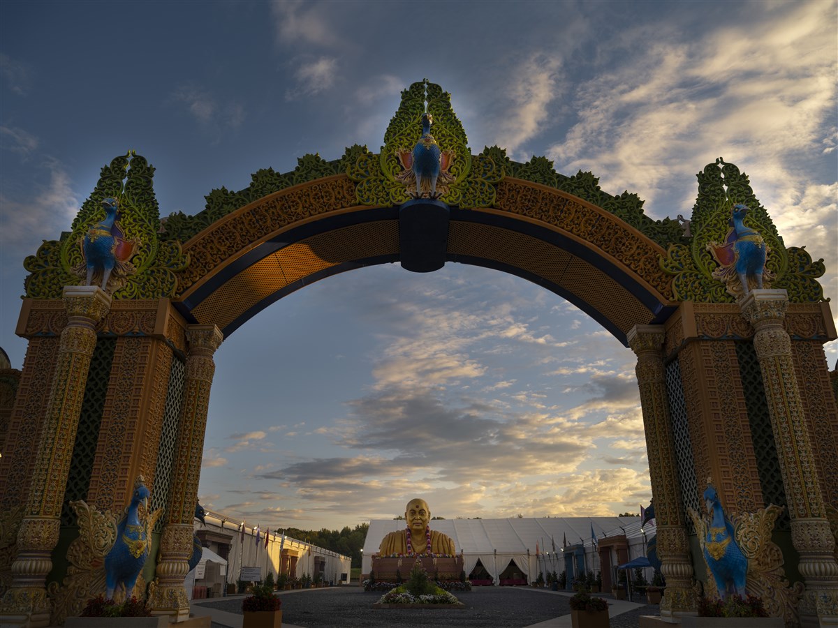 Majestic gate of the Swaminarayan Nagar