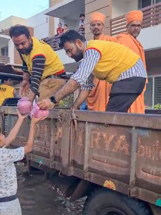 BAPS Flood Relief Work 2023, Bharuch