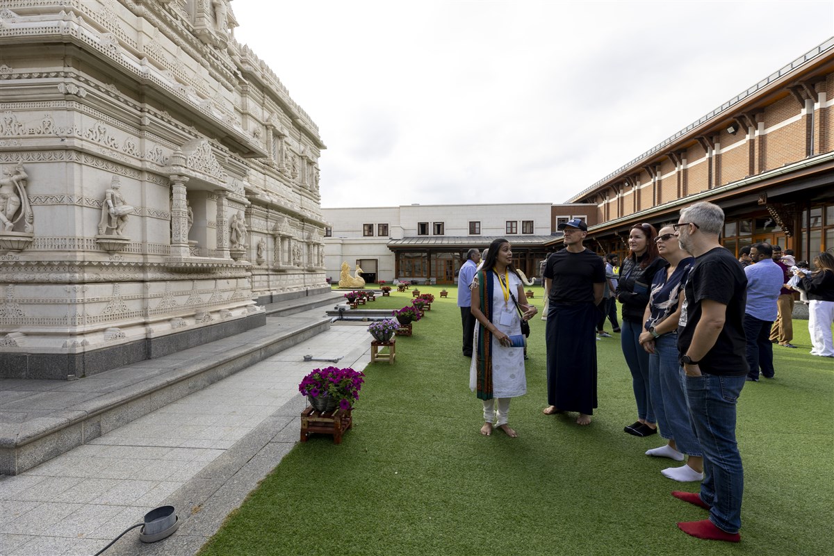 Neasden Temple Participates in Open House Festival, London, UK