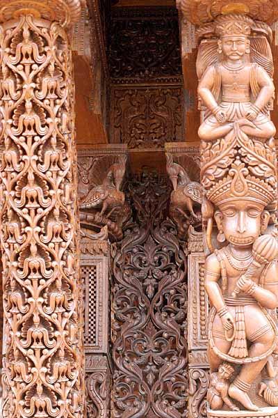Toronto -  Intricate carvings within the Haveli