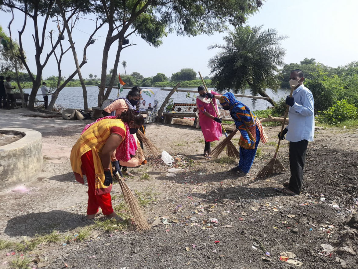 BAPS Devotees Participate in Clean India Initiatives, India