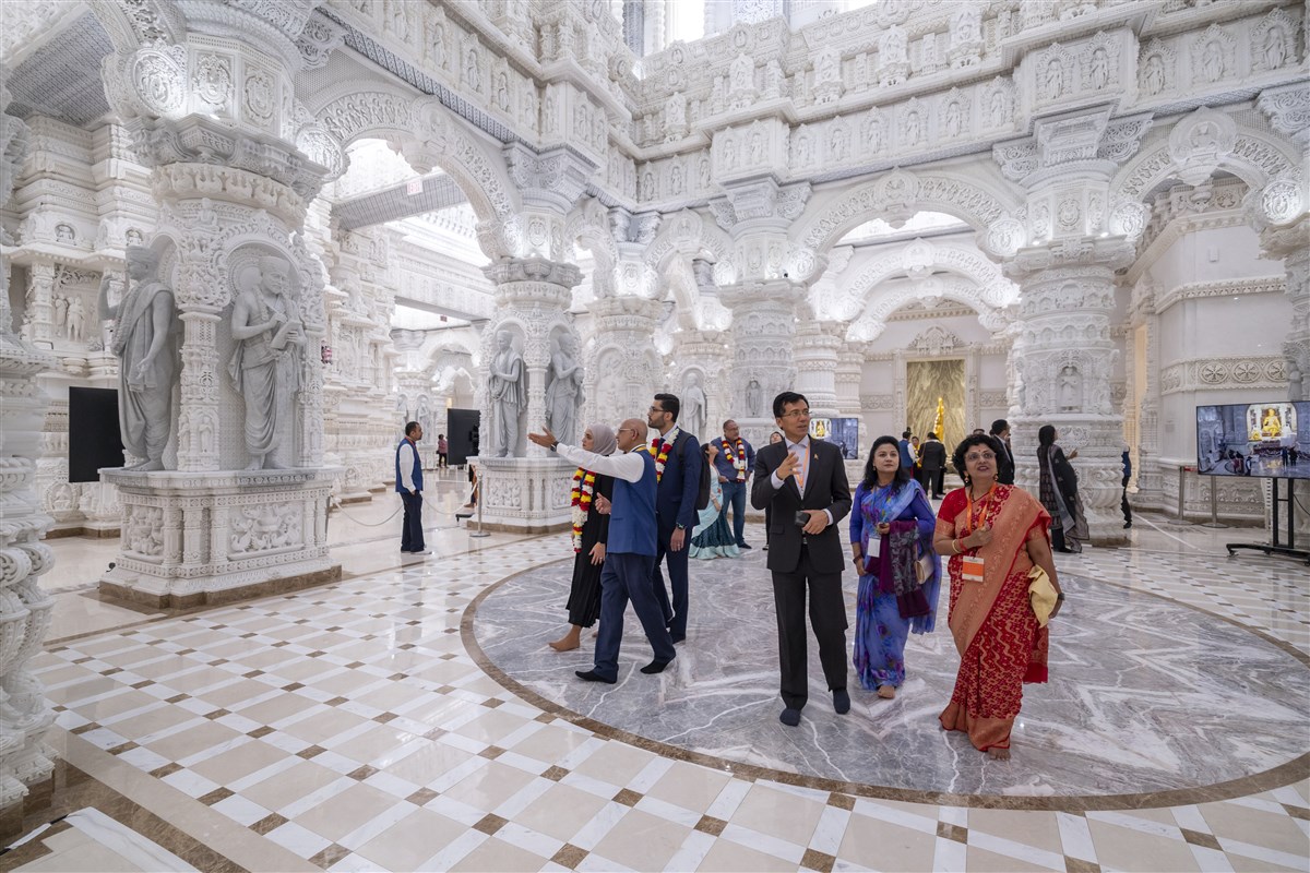 United Nations Delegation Visits Akshardham