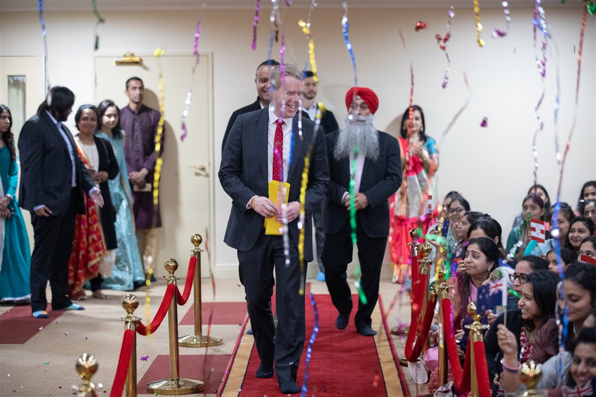 New Zealand Prime Minister Visits BAPS Mandir, Auckland
