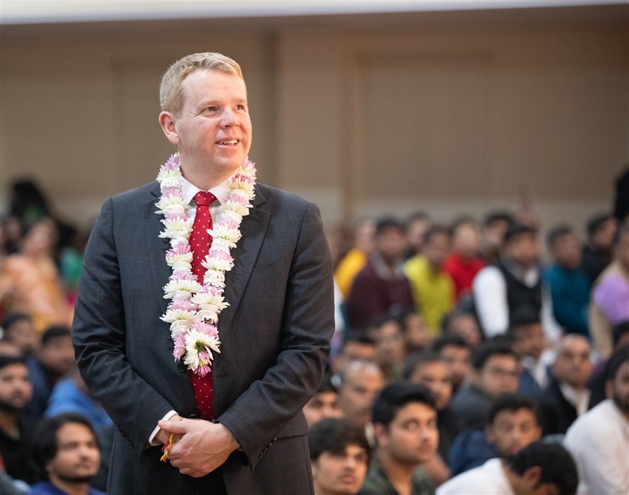 New Zealand Prime Minister Visits BAPS Mandir, Auckland