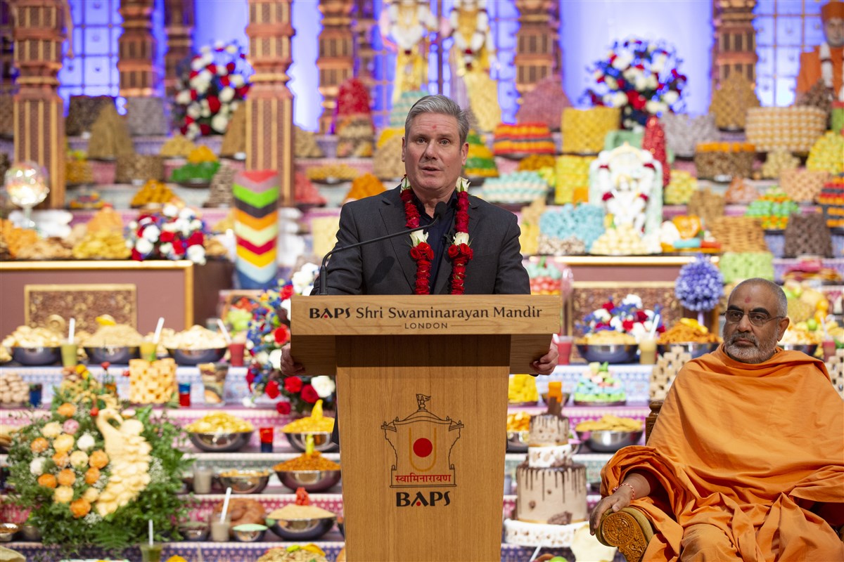 Sir Keir Starmer at Neasden Temple