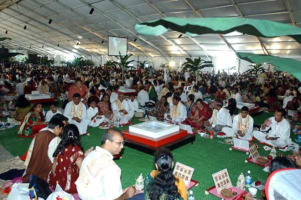 Devotees participate in the Vishvashanti Mahayagna 