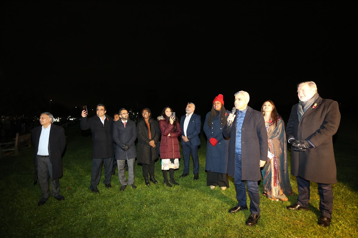 Mayor of London Sadiq Khan led a countdown with the public to launch the fireworks display. He was joined by Members of Parliament and several local councillors, including Brent Council Leader Muhammed Butt, Krupa Sheth, Promise Knight, Ajmal Akram, and Krupesh Hirani, London Assembly Member for Harrow and Brent