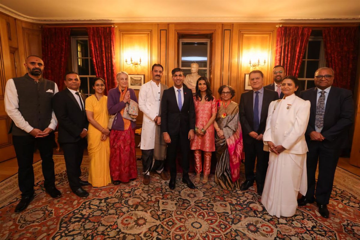 BAPS trustees and senior volunteers, along with other community leaders, were invited by Prime Minister Rishi Sunak and his wife, Akshata Murty, to 10 Downing Street for a special Diwali reception