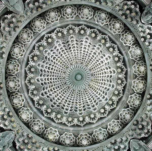 Intricately carved ceilings 