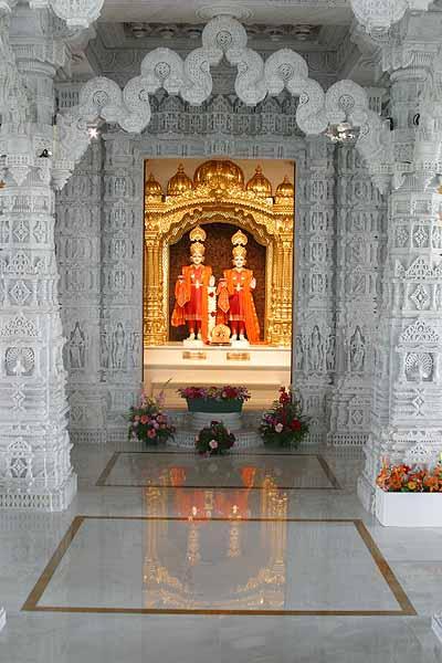 Yuvati Din July 28, 2004 - Shri Akshar Purushottam Maharaj 