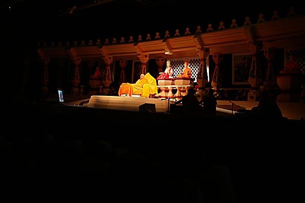 Lunar Eclipse  -  A special atmosphere in which Swamishri sings the chesta during the eclipse sabha