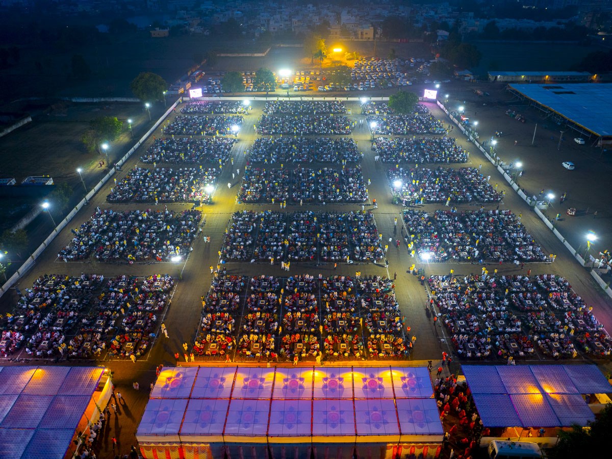 Swaminarayan Vishwashanti Mahayaag - Day 1