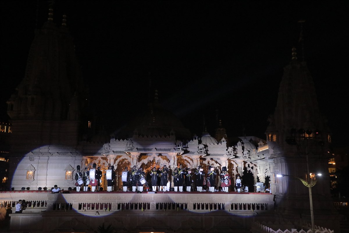 Light & Sound Show and Maha Arti