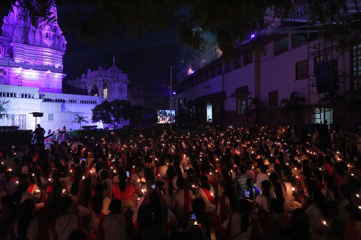Light & Sound Show and Maha Arti