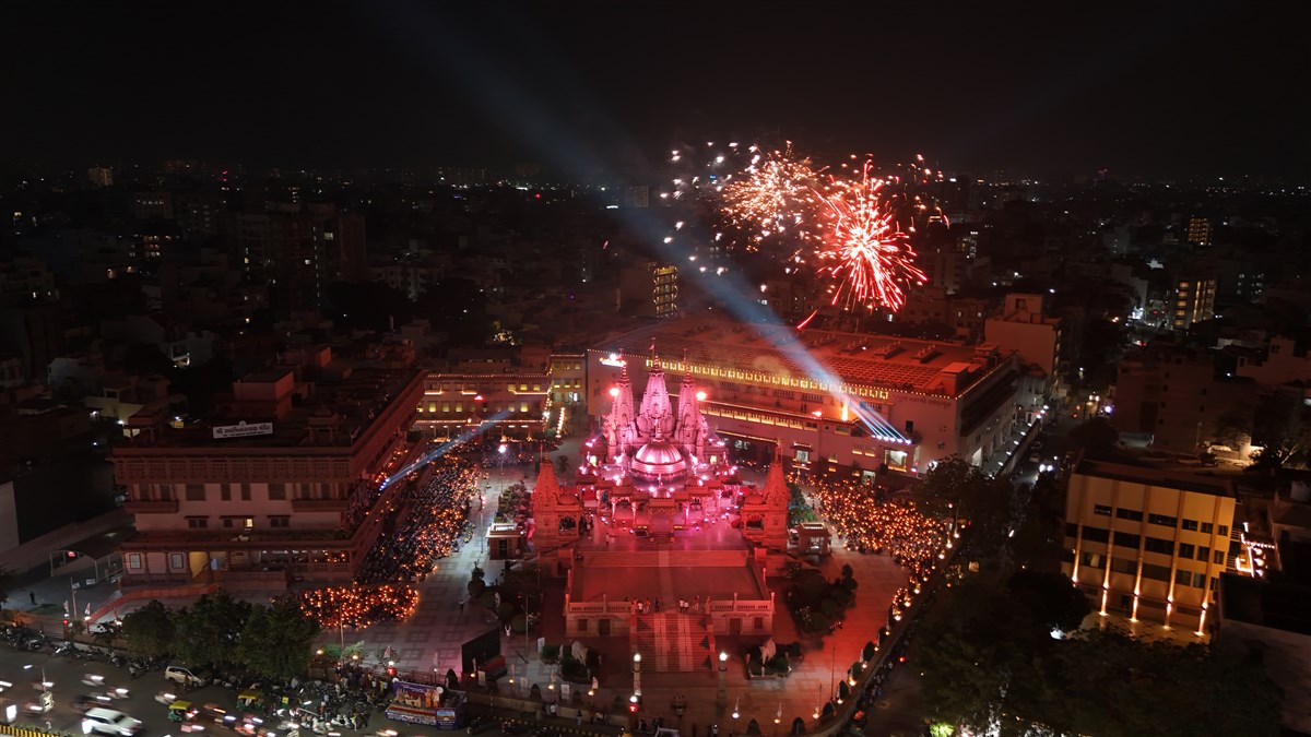 Light & Sound Show and Maha Arti