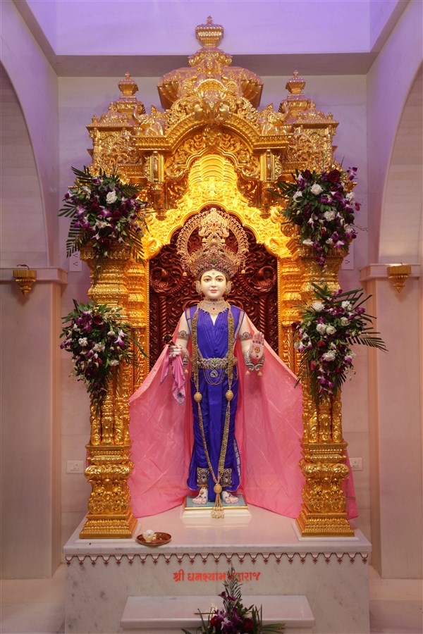 Shri Ghanshyam Maharaj, BAPS Shri Swaminarayan Mandir, Nadiad