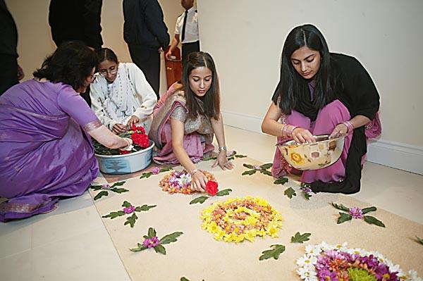 Luton Murti Pratishtha