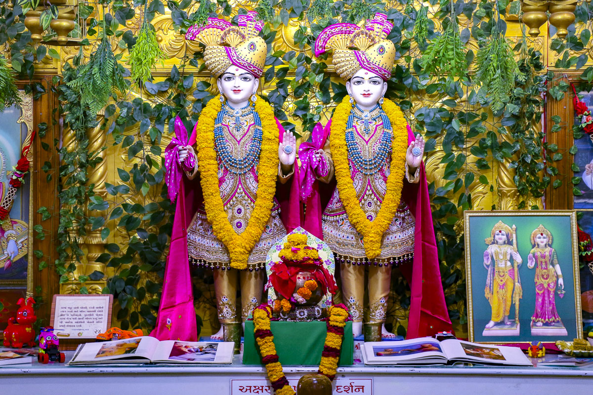 Shri Ram Janmbhoomi Mandir Akshat Kumbh Vadhamana, Bhuj