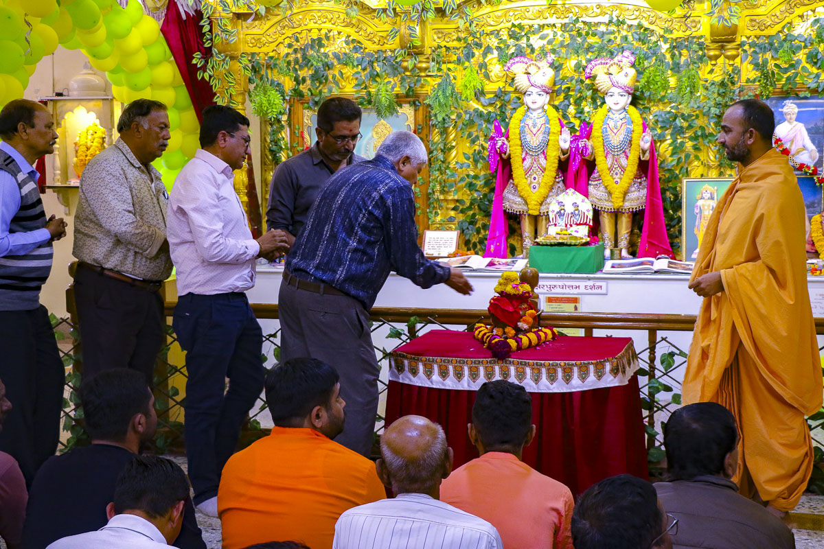 Shri Ram Janmbhoomi Mandir Akshat Kumbh Vadhamana, Bhuj