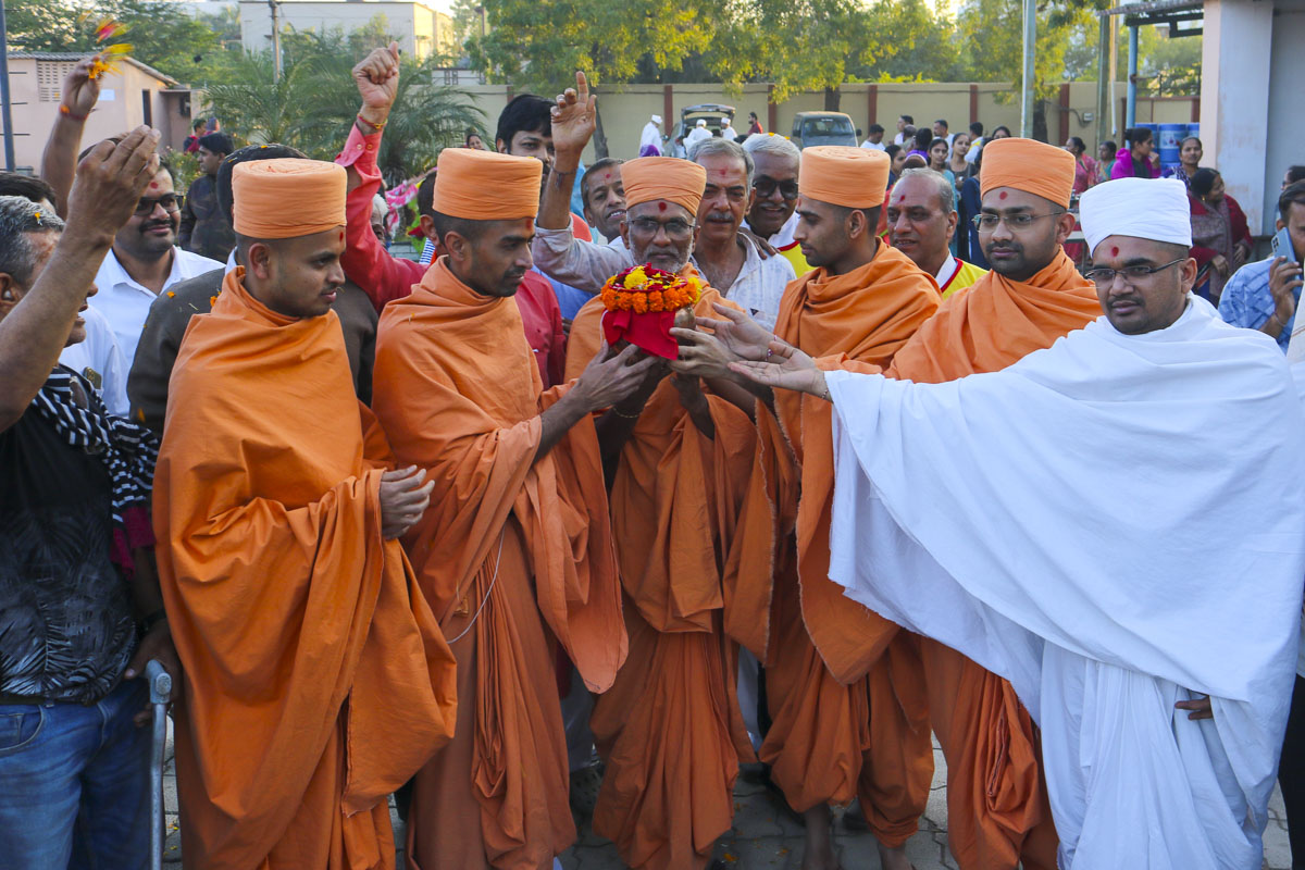 Shri Ram Janmbhoomi Mandir Akshat Kumbh Vadhamana, Gandhidham