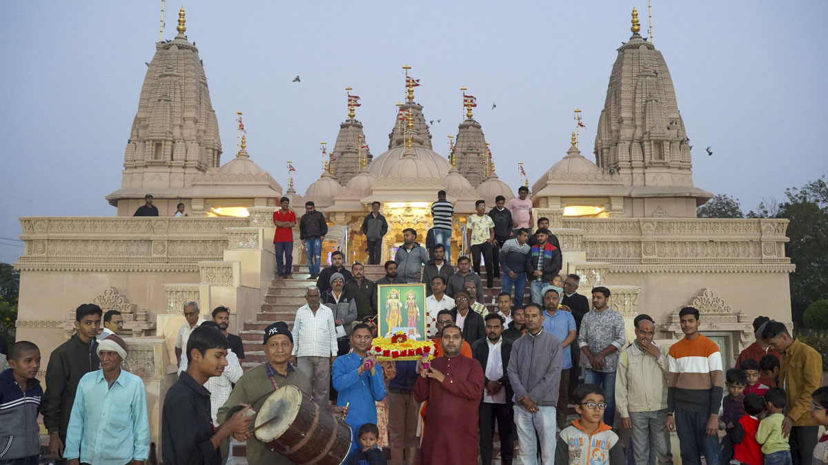 Shri Ram Janmbhoomi Mandir Akshat Kumbh Vadhamana, Dholka