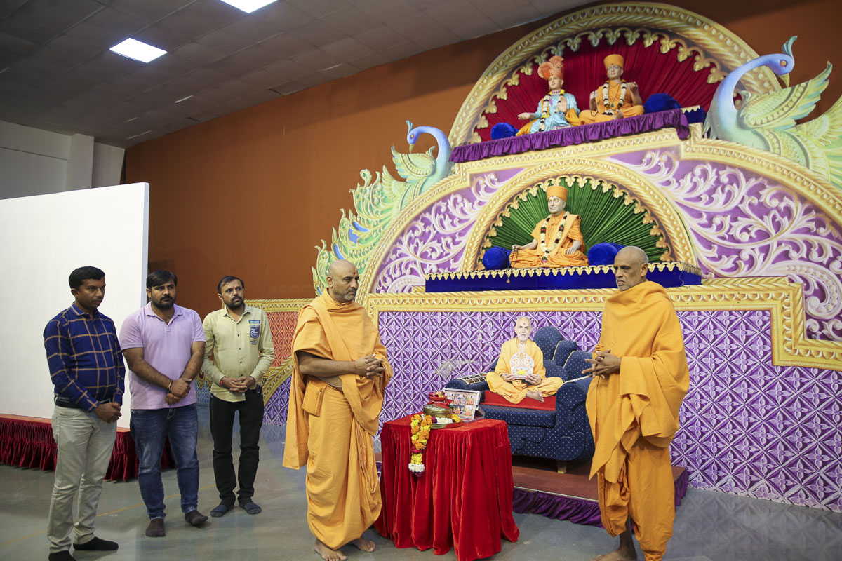 Shri Ram Janmbhoomi Mandir Akshat Kumbh Vadhamana, Gadhada