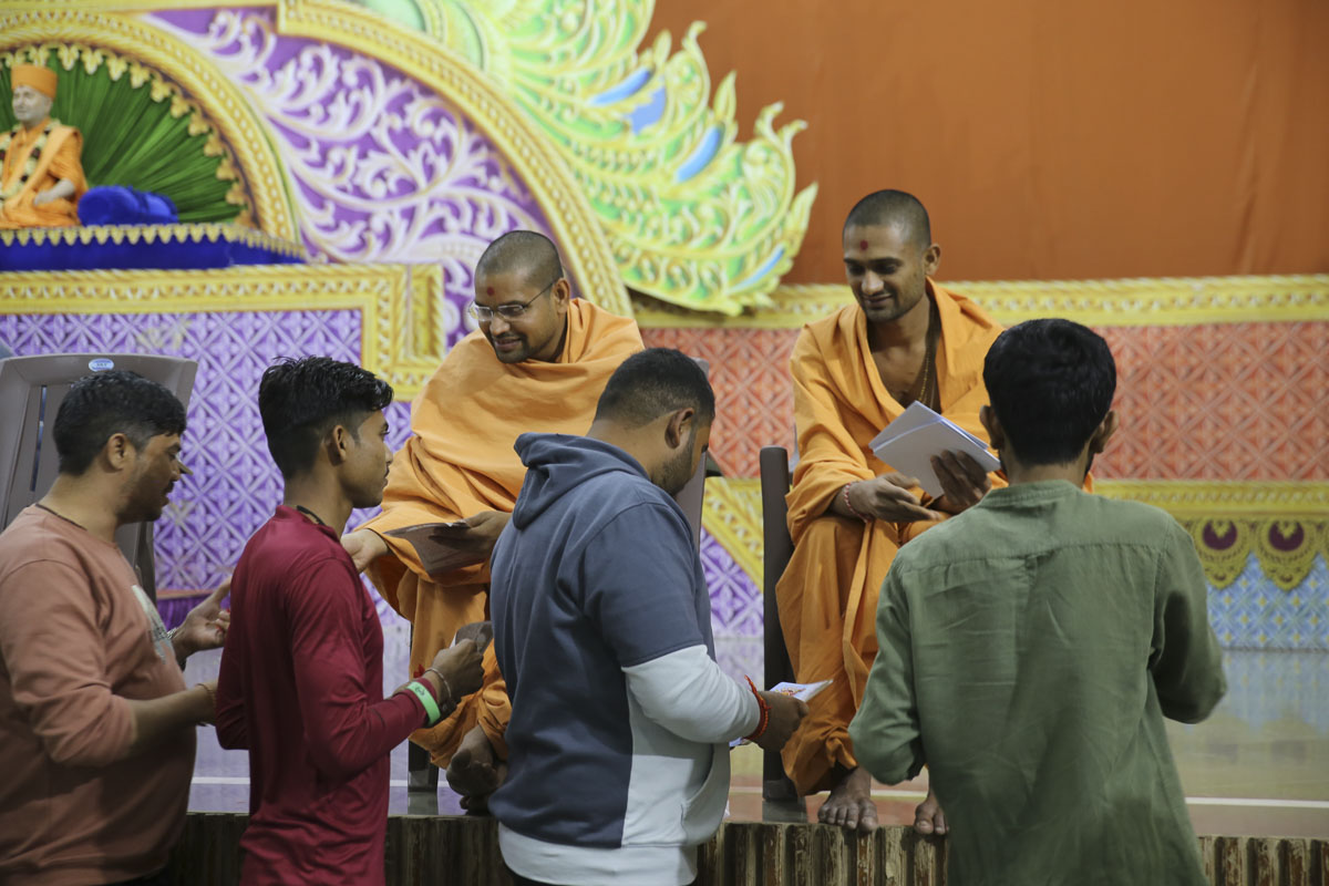 Shri Ram Janmbhoomi Mandir Akshat Kumbh Vadhamana, Gadhada