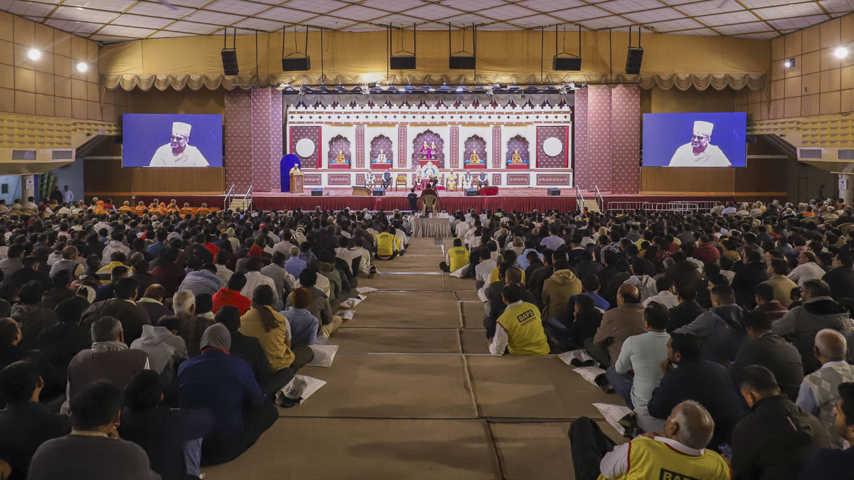 Shri Ram Janmbhoomi Mandir Akshat Kumbh Vadhamana, Rajkot