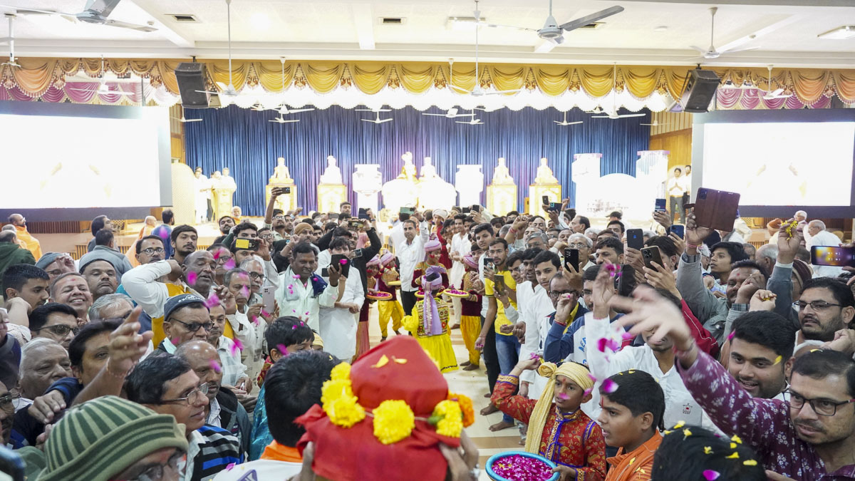 Shri Ram Janmbhoomi Mandir Akshat Kumbh Vadhamana, Mahesana