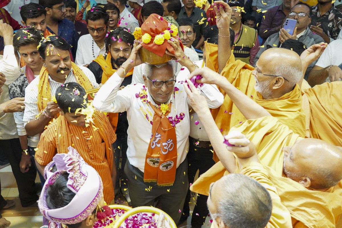 Shri Ram Janmbhoomi Mandir Akshat Kumbh Vadhamana, Mahesana
