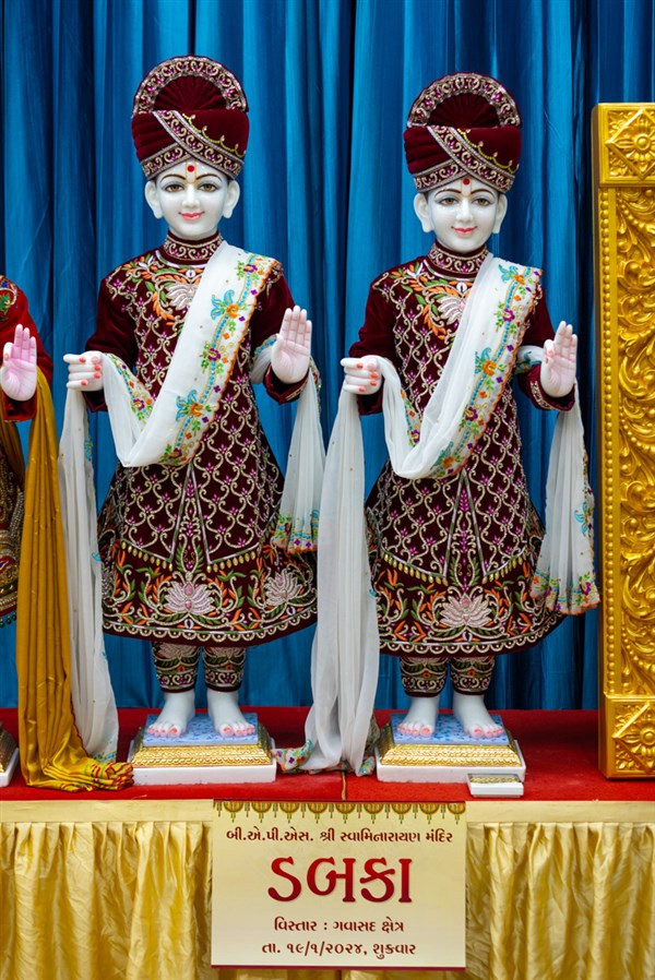 Murtis to be consecrated at BAPS Shri Swaminarayan Mandir, Dabka (Gavasad), India