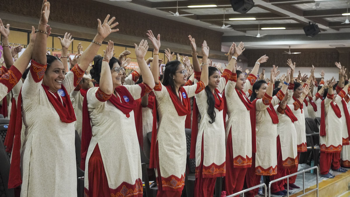 Balika karyakars take part in a fun learning activity