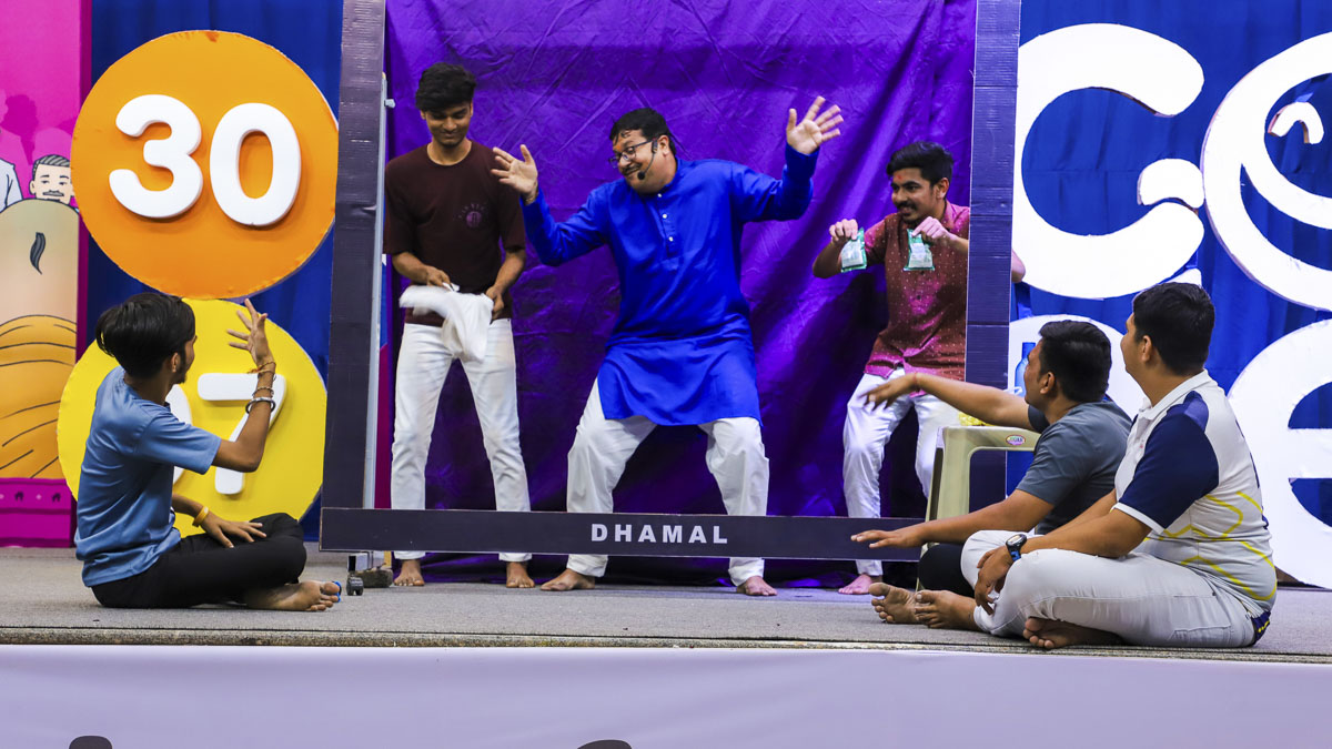 Bal karyakars present during a delightful session entitled ‘The World of Stories’