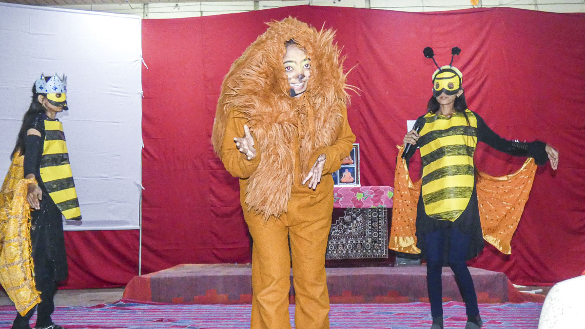 Balika karyakars present during a delightful session entitled ‘The World of Stories’