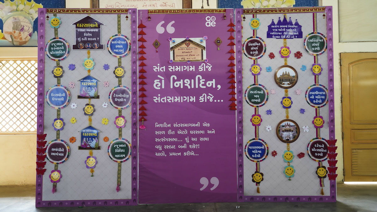 Inspiring displays created by convention delegates