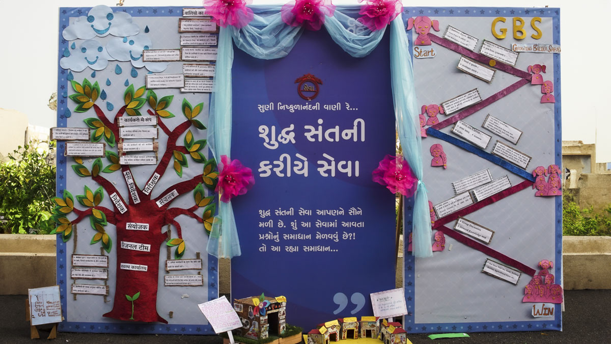 Inspiring displays created by convention delegates