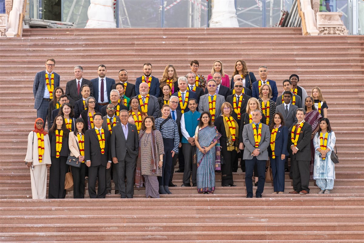 Ambassadors and Diplomats Visit BAPS Hindu Mandir, Abu Dhabi