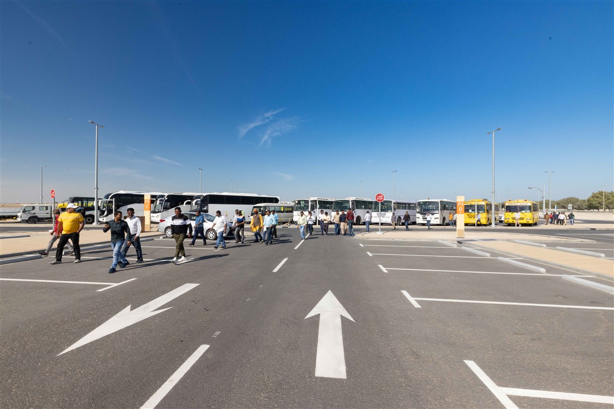 Buses packed with pilgrims and visitors arrived for darshan throughout the first public Sunday