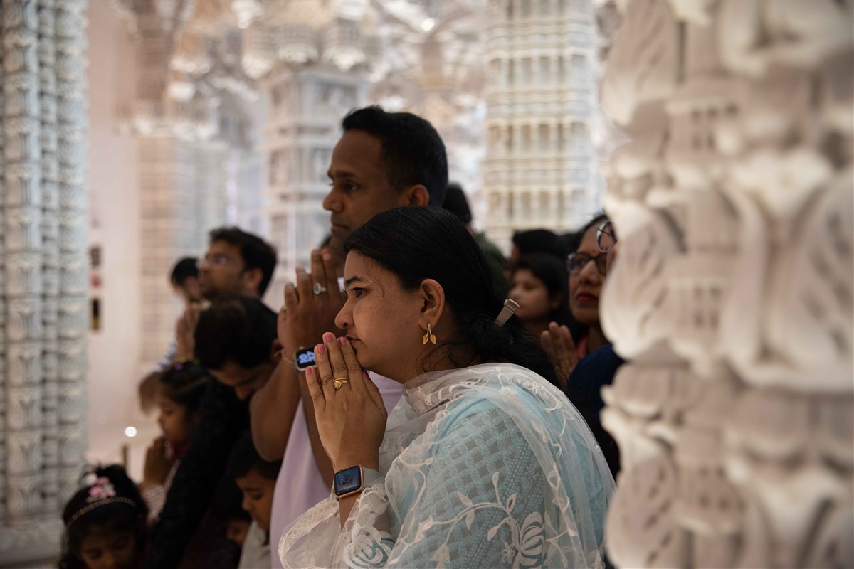 Pilgrims were engrossed in the darshan of the murtis