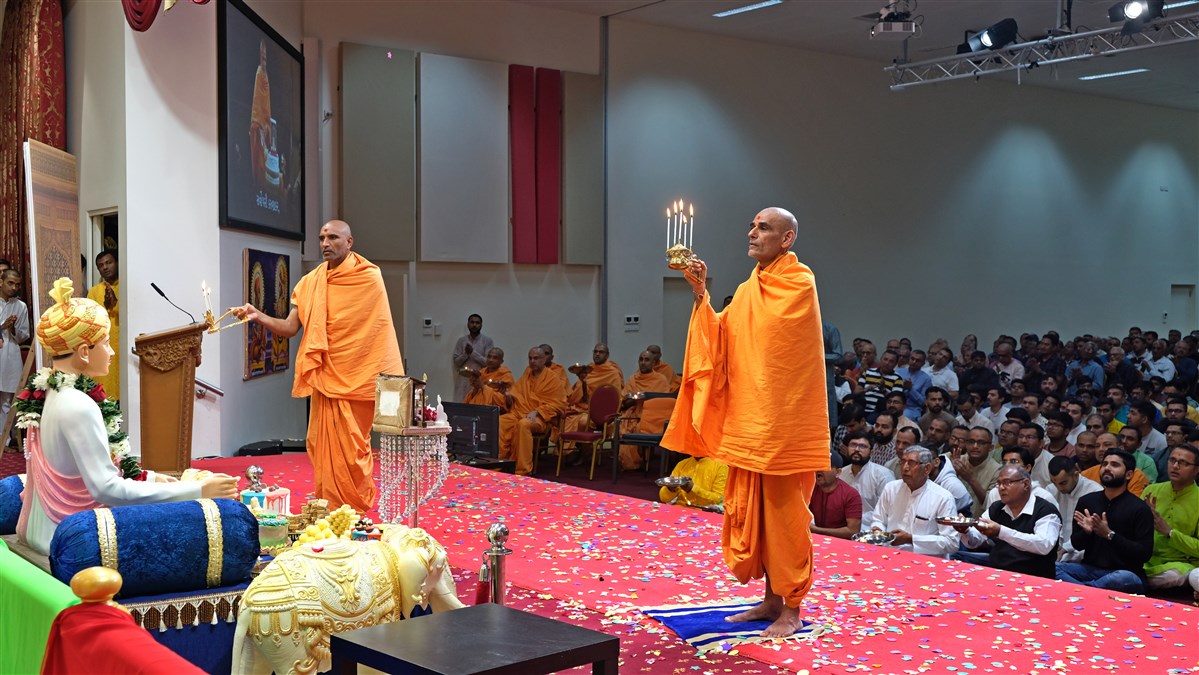 Anandswarup Swami's Vicharan, Adelaide