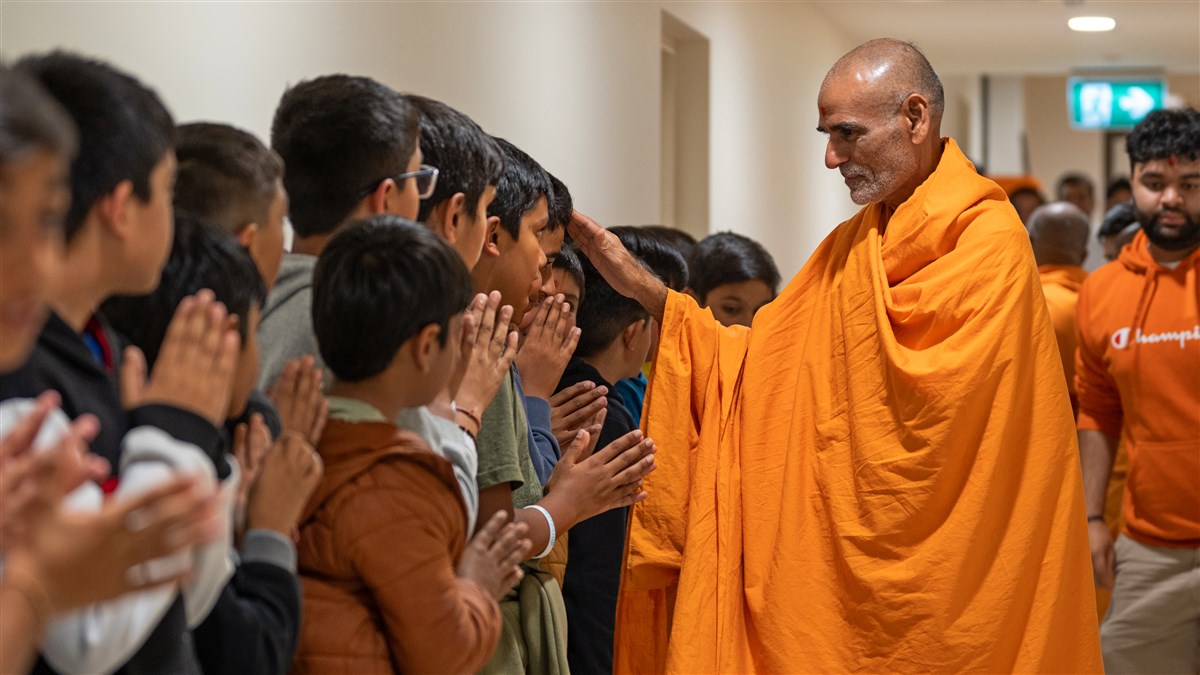 Anandswarup Swami's Vicharan, Adelaide