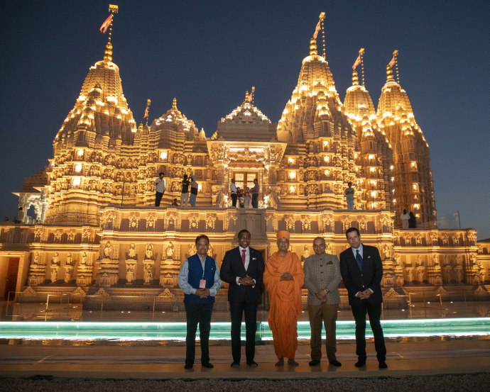 Prime Minister of St Kitts and Nevis Visits BAPS Hindu Mandir 