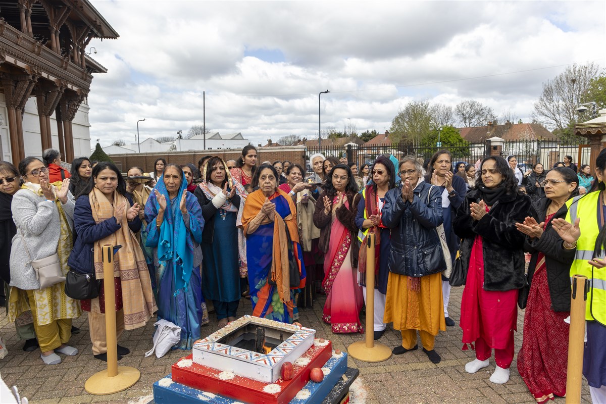 Satsang Diksha Yagna