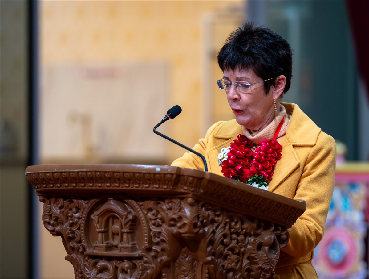 Governor-General of Australia Visits BAPS Shri Swaminarayan Mandir, Canberra