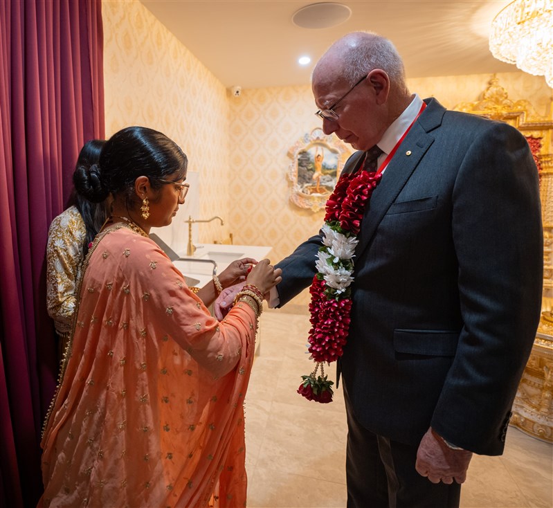 Governor-General of Australia Visits BAPS Shri Swaminarayan Mandir, Canberra