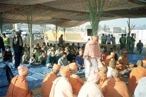  Peace Prayer and Yagna at Bhuj Relief Camp  -  