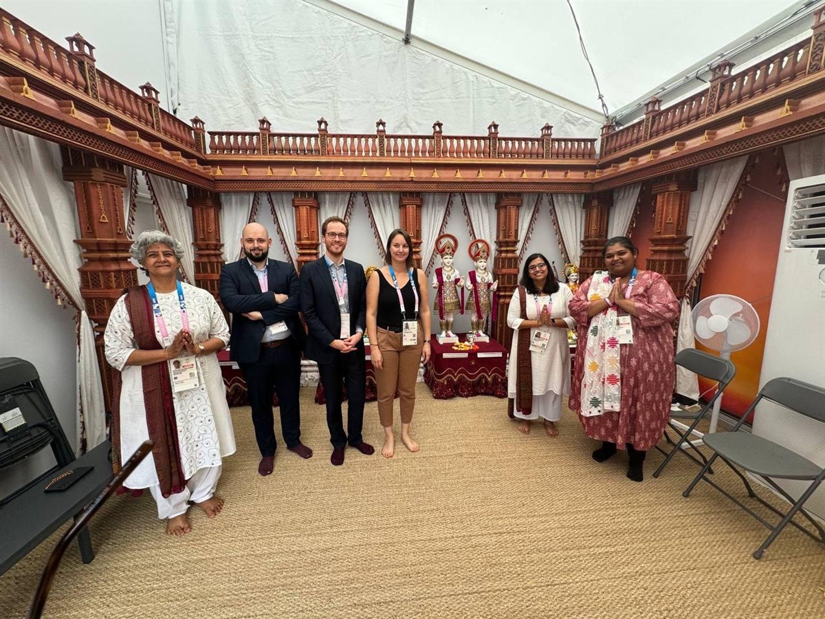 Representatives from the Ministry of Religious Affairs in France