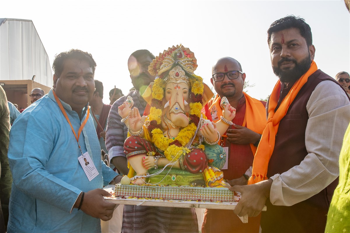 A heartfelt farewell to Shri Ganeshji